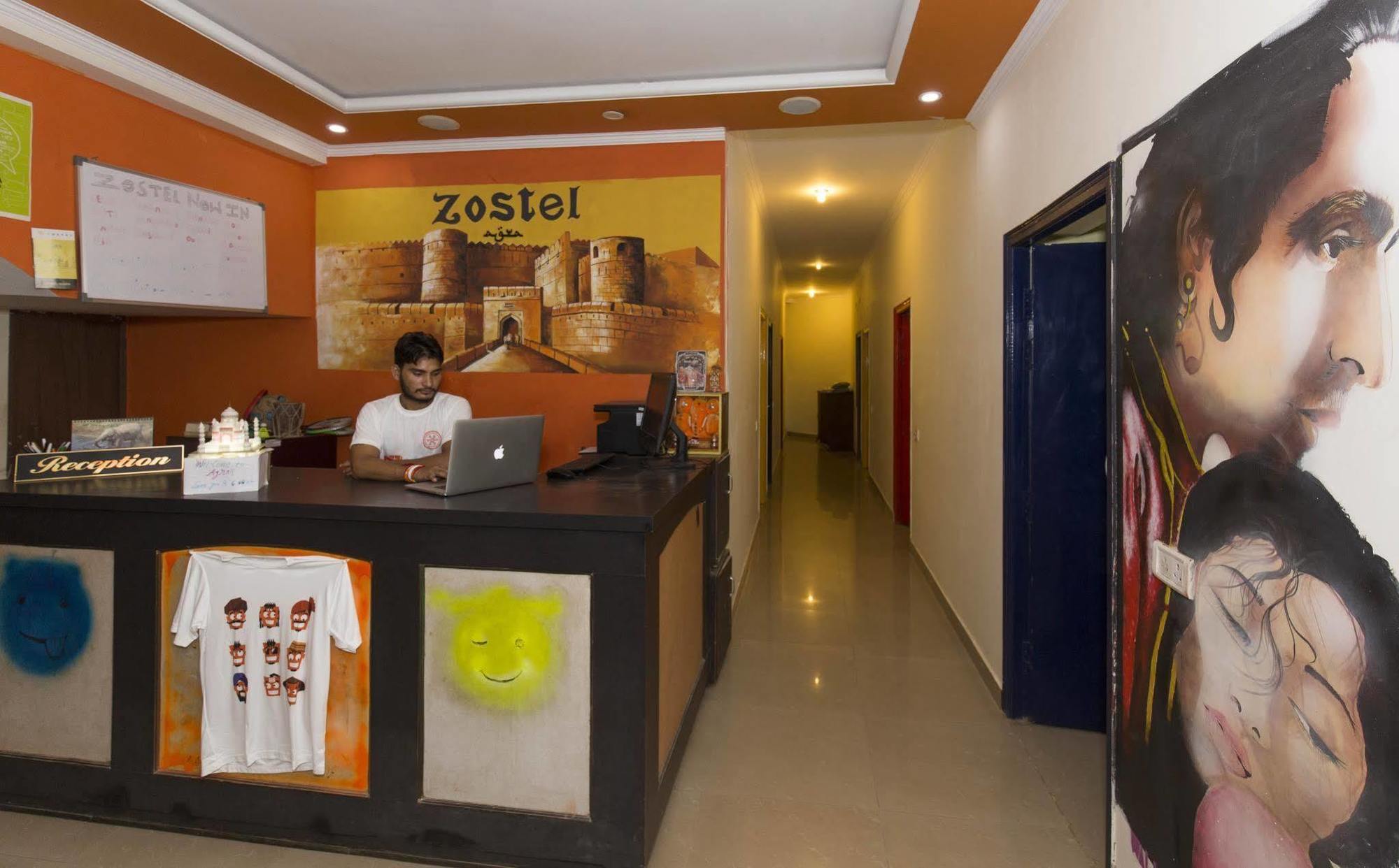 Zostel Agra Hostel Agra  Buitenkant foto